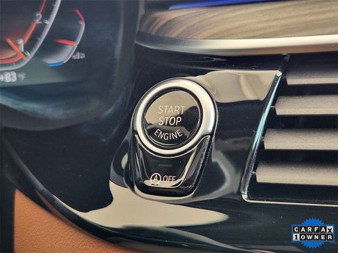 Used 2021 BMW 530i w/ Convenience Package image 23