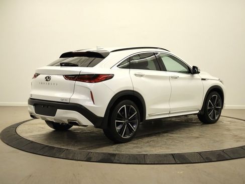 Used 2023 INFINITI QX55 Sensory w/ Lighting Package image 3