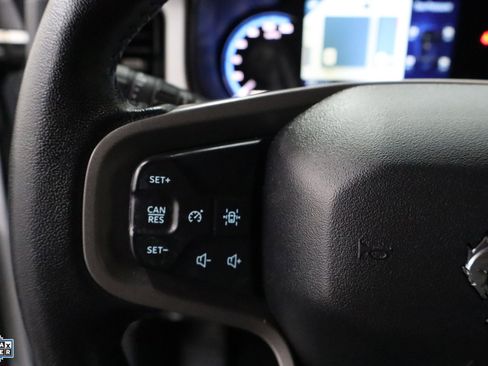 Used 2023 Ford Bronco Outer Banks image 16