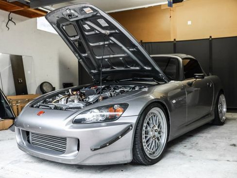 Used 2005 Honda S2000 image 8