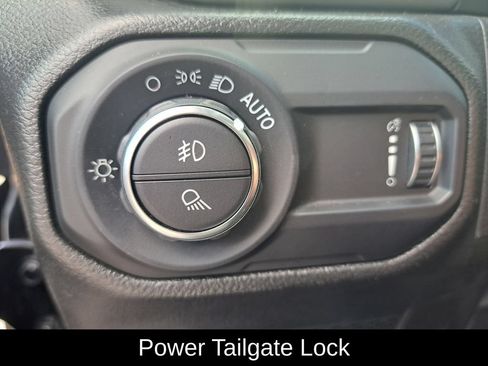 Used 2023 Jeep Gladiator Sport AWD/4WD image 20