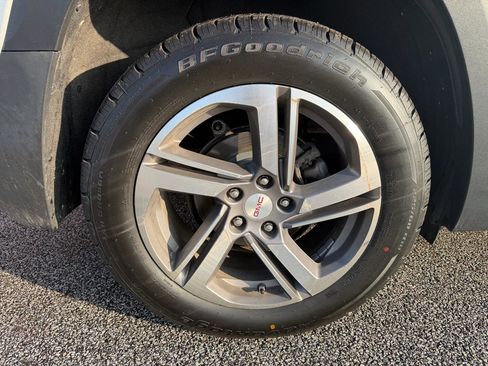 Used 2018 GMC Terrain SLT w/ Preferred Package image 43