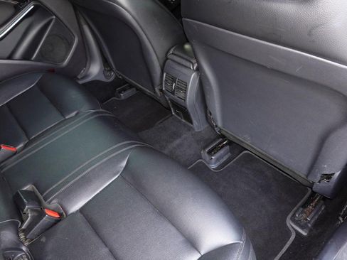 Used 2015 Mercedes-Benz CLA 250 4MATIC image 23