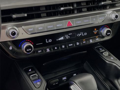 Used 2024 Kia Telluride EX X-Line image 19