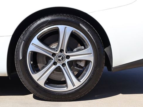 Used 2018 Mercedes-Benz E 400 Coupe image 62