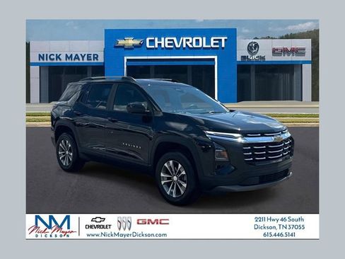 Used 2025 Chevrolet Equinox LT w/ Convenience Package II FWD image 1