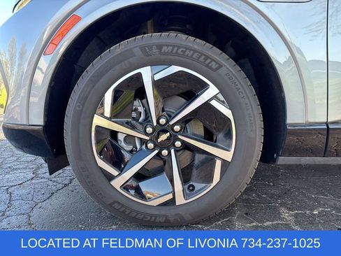 Certified 2025 Chevrolet Equinox EV LT w/ Convenience Package AWD/4WD image 32