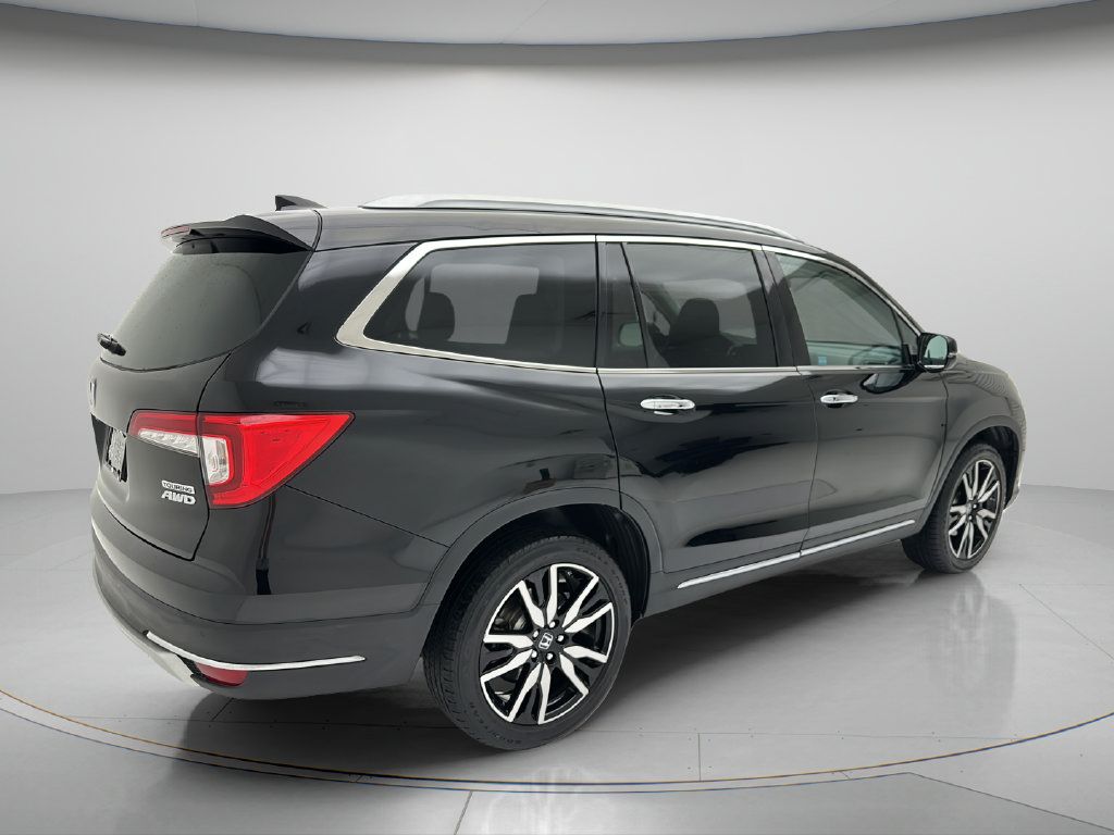 Used 2019 Honda Pilot Touring image 5