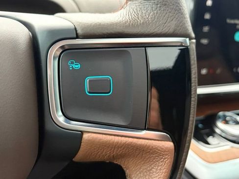 Used 2025 Ford Expedition Max King Ranch image 8