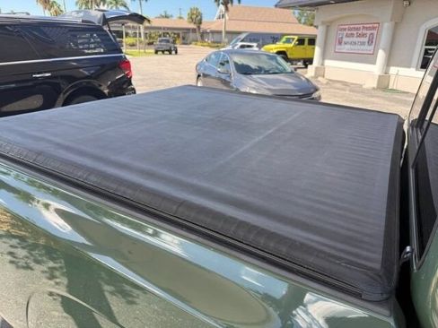 Used 2022 Nissan Frontier SV RWD image 11