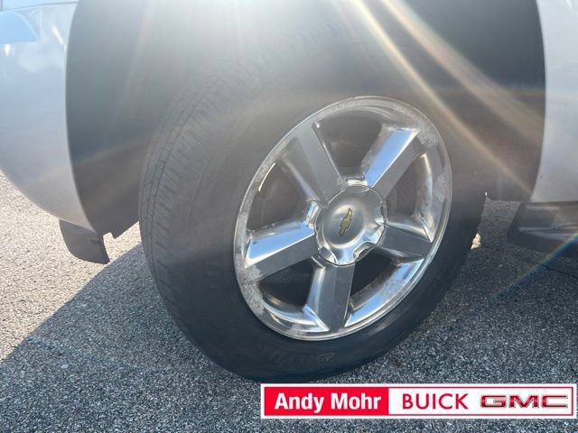 Used 2014 Chevrolet Tahoe LTZ AWD/4WD image 18