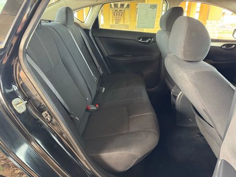 Used 2017 Nissan Sentra S image 21