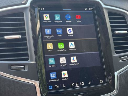 Used 2025 Volvo XC90 B5 Core image 25