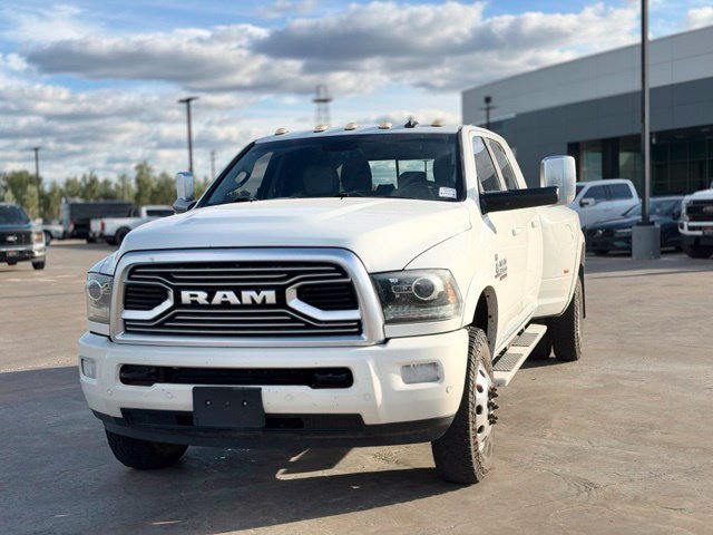 Used 2018 RAM 3500 Laramie Longhorn AWD/4WD image 2