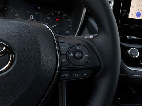 New 2026 Toyota Corolla SE FWD image 31
