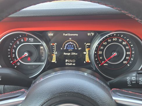 Used 2020 Jeep Wrangler Unlimited Rubicon AWD/4WD image 17