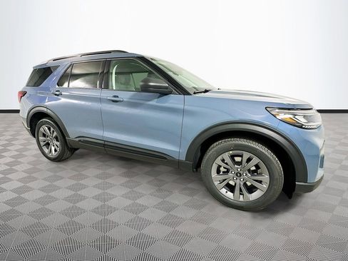 New 2026 Ford Explorer Active w/ Active Comfort Package AWD/4WD image 5