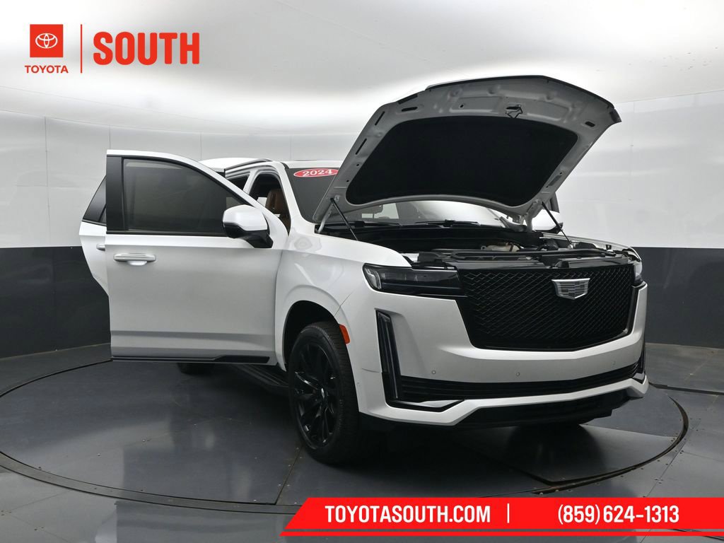 Used 2024 Cadillac Escalade Sport w/ LPO, ONYX Package AWD/4WD image 67