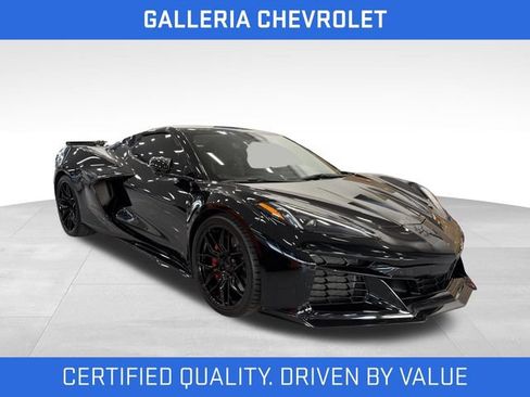 Used 2025 Chevrolet Corvette Z06 w/ Stealth Interior Trim Package RWD image 3