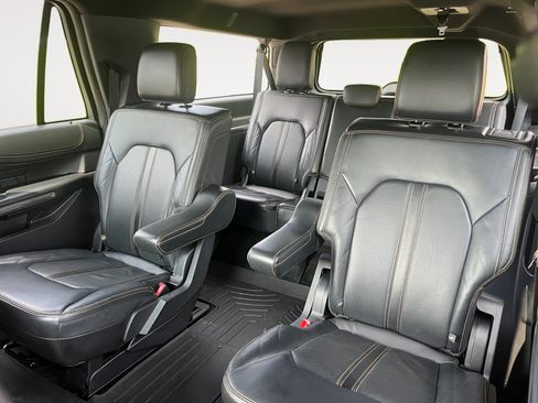 Used 2022 Ford Expedition Max Platinum AWD/4WD image 13
