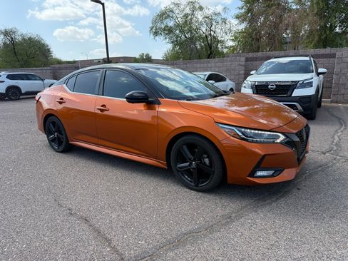 Used 2021 Nissan Sentra SR w/ SR Premium Package FWD image 3
