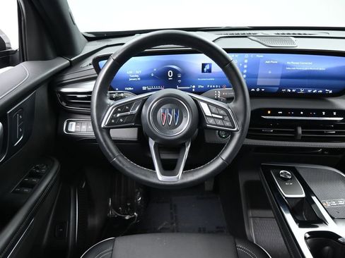 Used 2025 Buick Enclave Preferred image 19
