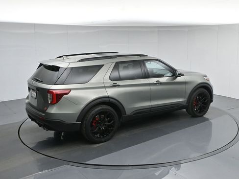 Used 2020 Ford Explorer ST w/ ST Street Pack image 49