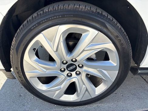 Used 2025 Lincoln Navigator L Reserve image 20