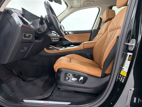 Certified 2023 BMW X7 xDrive40i w/ Executive Package image 14