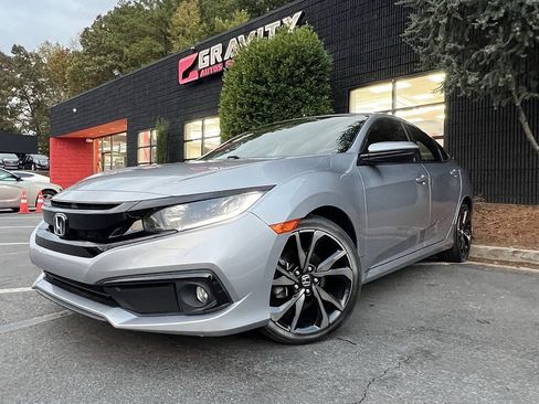 Used 2021 Honda Civic Sport image 2