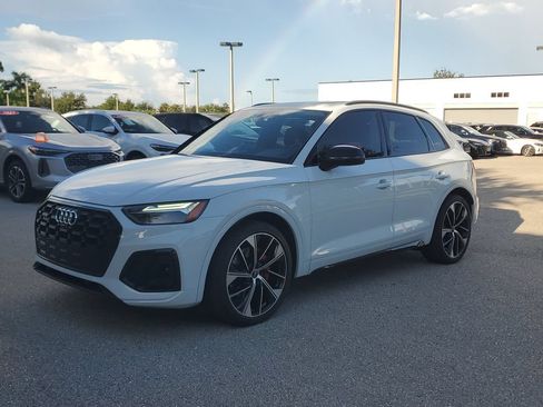 Certified 2024 Audi SQ5 Premium Plus AWD/4WD image 9