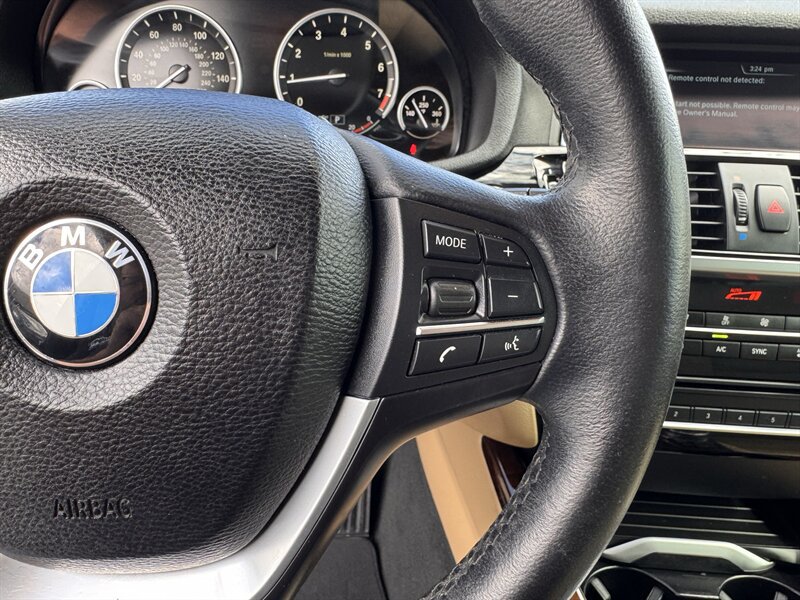 Used 2016 BMW X3 xDrive28i AWD/4WD image 16