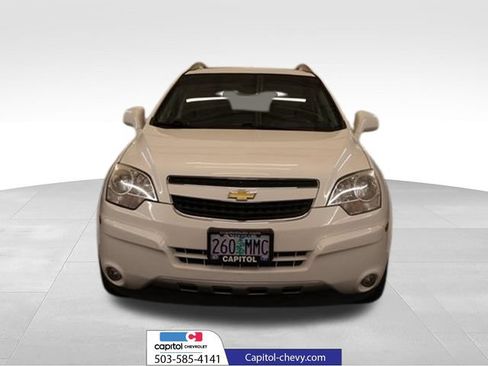 Used 2014 Chevrolet Captiva Sport LT w/ Convenience Package FWD image 7