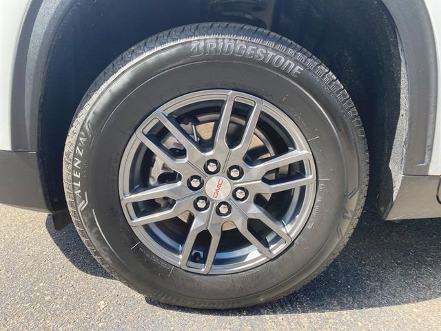 Used 2025 GMC Acadia Elevation FWD image 32
