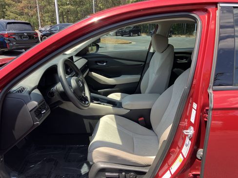 Used 2023 Honda Accord EX image 16