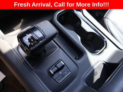 Certified 2024 GMC Sierra 1500 AT4 w/ Technology Package AWD/4WD image 21