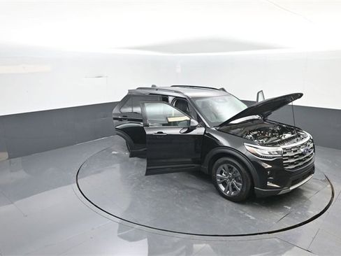 New 2026 Ford Explorer Active w/ Active Comfort Package image 33