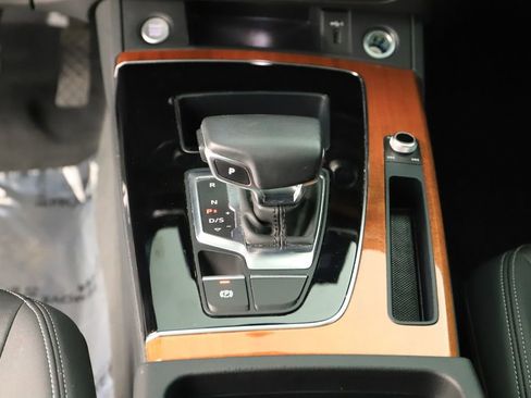 Certified 2023 Audi Q5 2.0T Premium w/ Convenience Package image 19