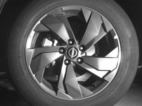 Used 2025 Nissan Rogue SV image 12