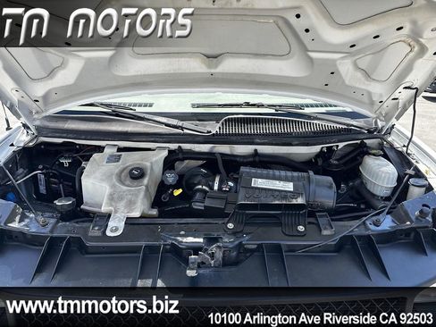 Used 2008 Chevrolet Express 2500 RWD image 18
