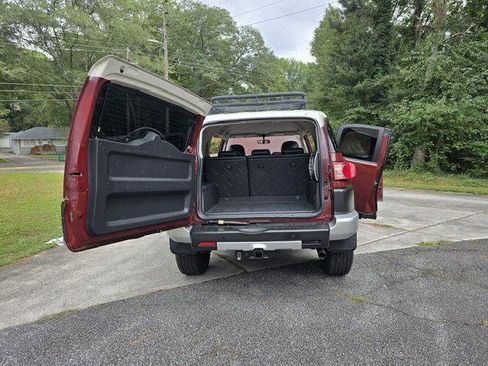 Used 2008 Toyota FJ Cruiser 4WD image 35