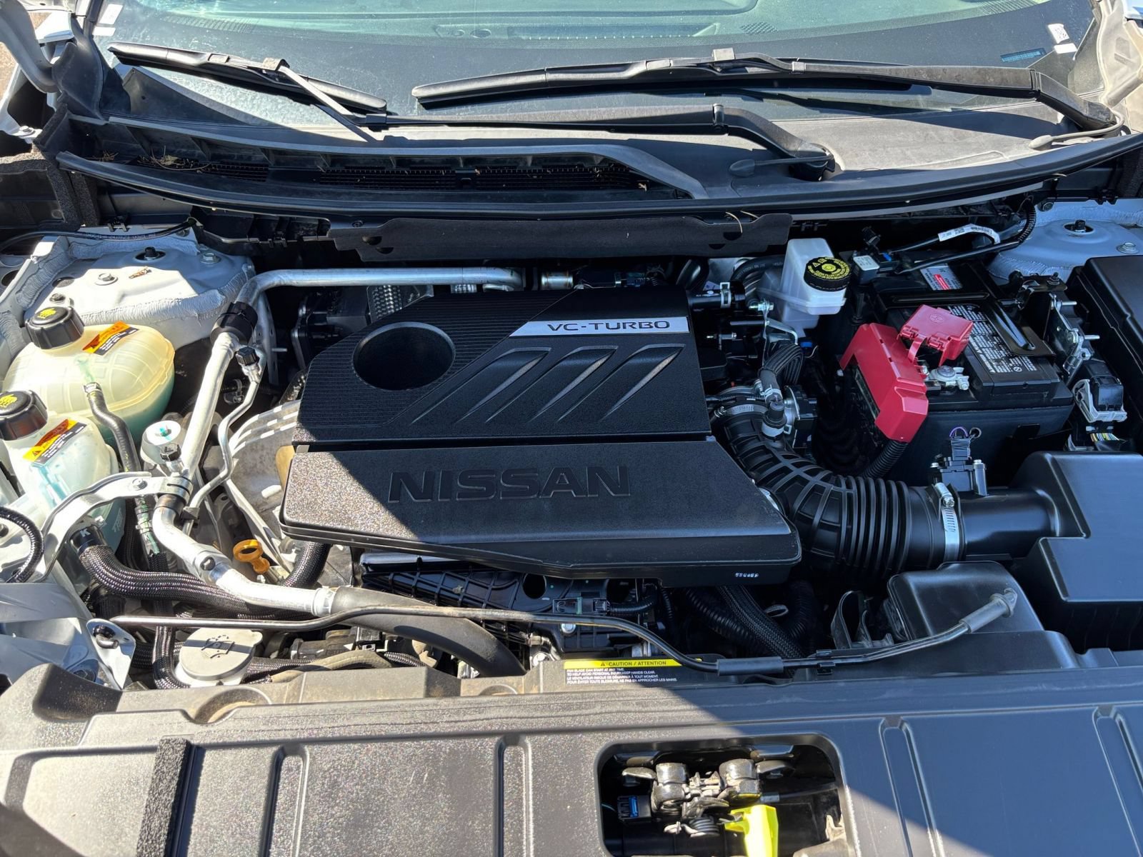 Used 2025 Nissan Rogue SV FWD image 33