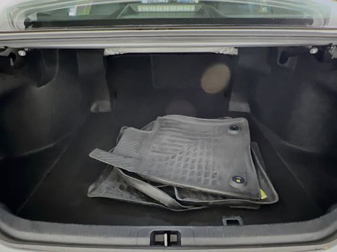 Used 2023 Toyota Camry SE image 33