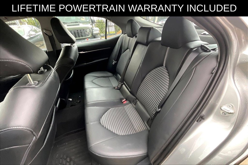 Used 2022 Toyota Camry SE w/ Cold Weather Package AWD/4WD image 24
