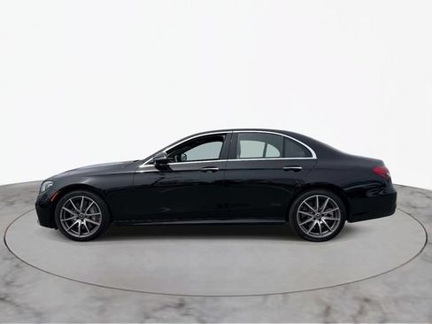 Used 2023 Mercedes-Benz E 450 4MATIC Sedan image 3