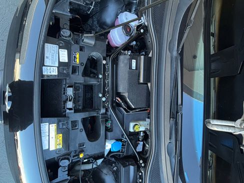 Used 2022 Volkswagen ID.4 Pro image 13