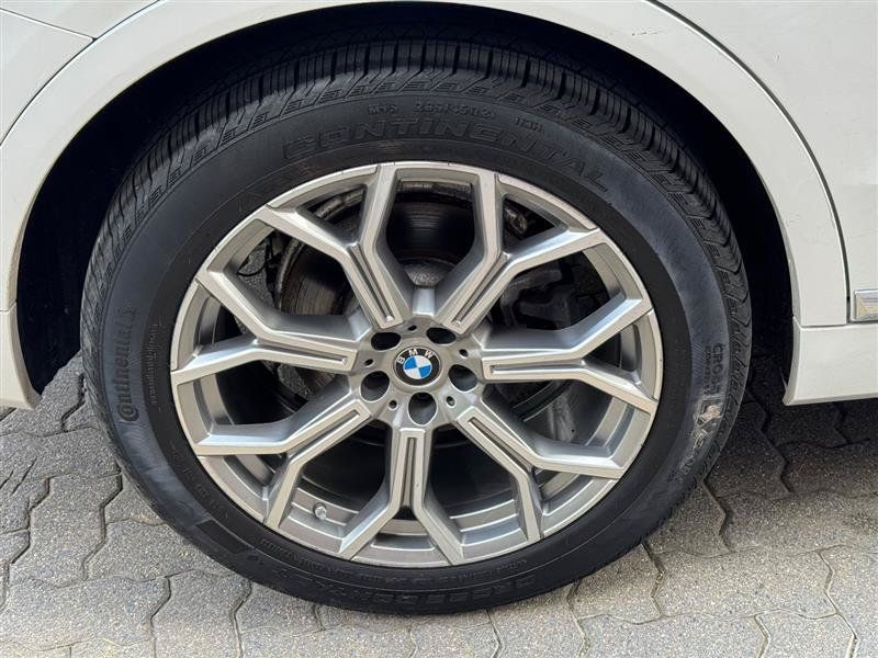 Used 2020 BMW X7 xDrive40i AWD/4WD image 17
