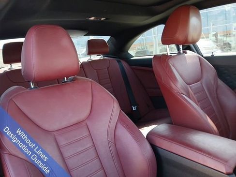 Used 2023 BMW 230i Coupe w/ M Sport Package image 13