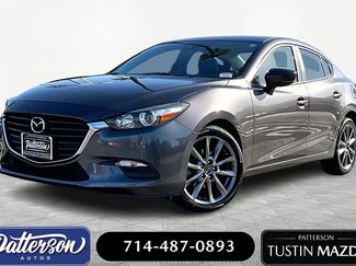 Used 2018 MAZDA MAZDA3 Touring video 1