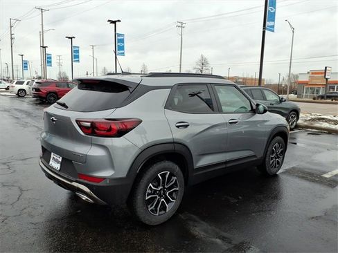 New 2026 Chevrolet TrailBlazer ACTIV w/ Driver Confidence Package image 3